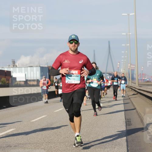 03.10.2025 - Köhlbrandbrückenlauf Jannik Wohlers http://msf.ph/oto/9089081 03.10.2025 09:58:25 Position 3 185, 1770, 2025 meine-sportfotos.de