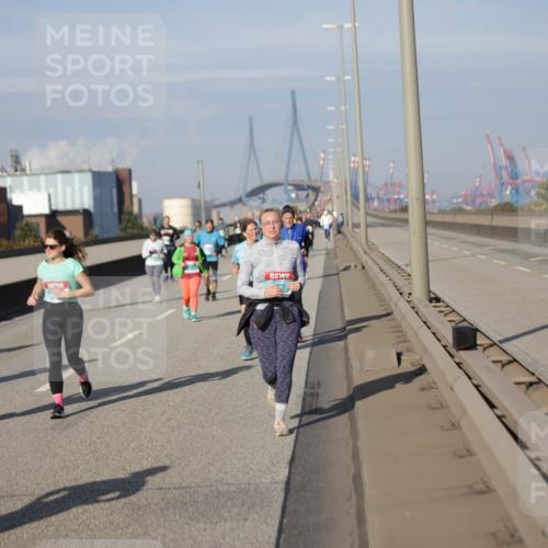 03.10.2025 - Köhlbrandbrückenlauf Jannik Wohlers http://msf.ph/oto/9089097 03.10.2025 10:09:23 Position 3  meine-sportfotos.de