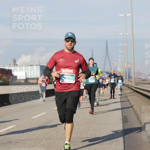 03.10.2025 - Köhlbrandbrückenlauf Jannik Wohlers http://msf.ph/oto/9089099 03.10.2025 09:58:25 Position 3 770 meine-sportfotos.de