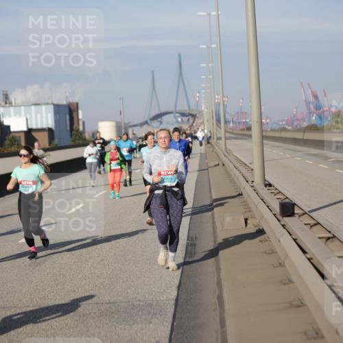 03.10.2025 - Köhlbrandbrückenlauf Jannik Wohlers http://msf.ph/oto/9089108 03.10.2025 10:09:23 Position 3 3729 meine-sportfotos.de