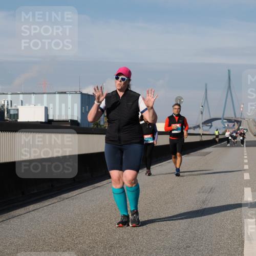 03.10.2025 - Köhlbrandbrückenlauf Fabian Wolf http://msf.ph/oto/9089121 03.10.2025 10:24:41 Position 3  meine-sportfotos.de