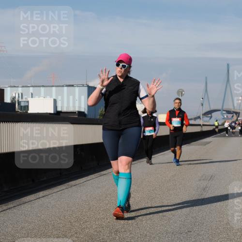 03.10.2025 - Köhlbrandbrückenlauf Fabian Wolf http://msf.ph/oto/9089135 03.10.2025 10:24:42 Position 3  meine-sportfotos.de