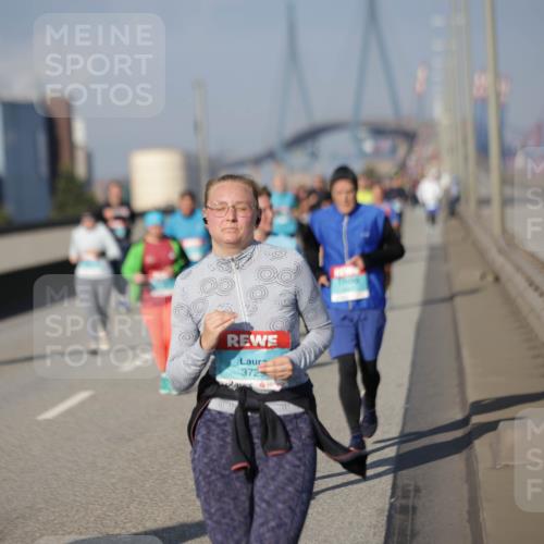 03.10.2025 - Köhlbrandbrückenlauf Jannik Wohlers http://msf.ph/oto/9089160 03.10.2025 10:09:24 Position 3 372 meine-sportfotos.de