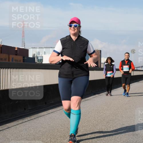 03.10.2025 - Köhlbrandbrückenlauf Fabian Wolf http://msf.ph/oto/9089167 03.10.2025 10:24:42 Position 3  meine-sportfotos.de