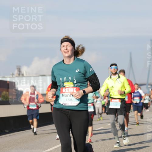 03.10.2025 - Köhlbrandbrückenlauf Jannik Wohlers http://msf.ph/oto/9089196 03.10.2025 09:58:28 Position 3 2025, 1735 meine-sportfotos.de