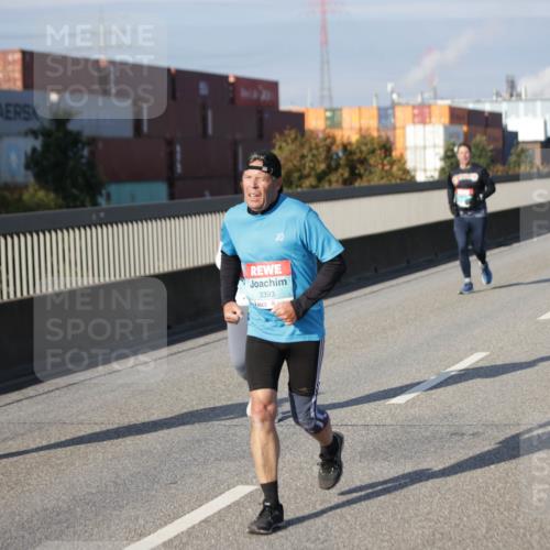 03.10.2025 - Köhlbrandbrückenlauf Jannik Wohlers http://msf.ph/oto/9089207 03.10.2025 10:09:33 Position 3 3393 meine-sportfotos.de
