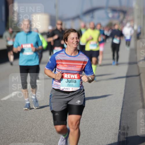 03.10.2025 - Köhlbrandbrückenlauf Jannik Wohlers http://msf.ph/oto/9089234 03.10.2025 10:09:35 Position 3 2935 meine-sportfotos.de