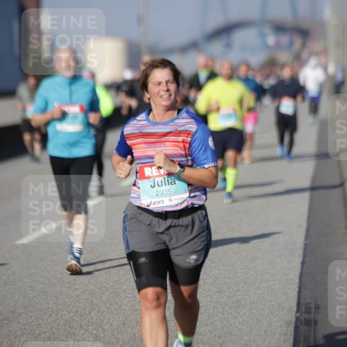 03.10.2025 - Köhlbrandbrückenlauf Jannik Wohlers http://msf.ph/oto/9089252 03.10.2025 10:09:35 Position 3 2935 meine-sportfotos.de