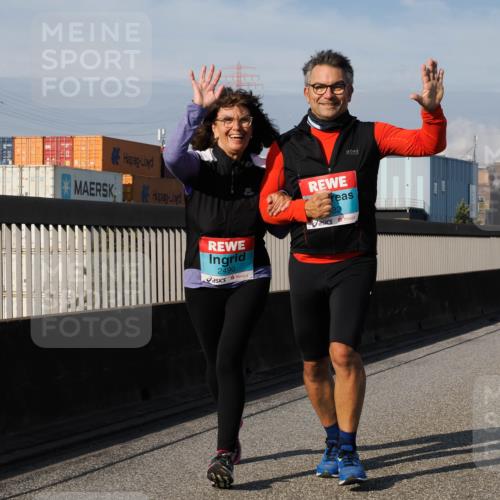 03.10.2025 - Köhlbrandbrückenlauf Fabian Wolf http://msf.ph/oto/9089404 03.10.2025 10:24:49 Position 3 2490 meine-sportfotos.de