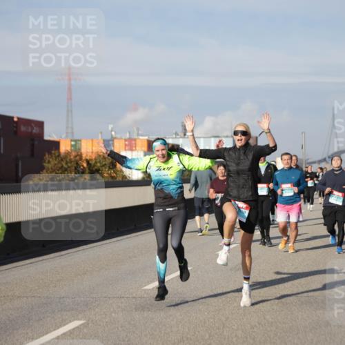 03.10.2025 - Köhlbrandbrückenlauf Jannik Wohlers http://msf.ph/oto/9089424 03.10.2025 10:09:44 Position 3 1949 meine-sportfotos.de