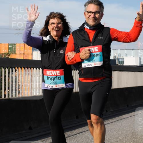 03.10.2025 - Köhlbrandbrückenlauf Fabian Wolf http://msf.ph/oto/9089441 03.10.2025 10:24:49 Position 3 2490, 2132 meine-sportfotos.de