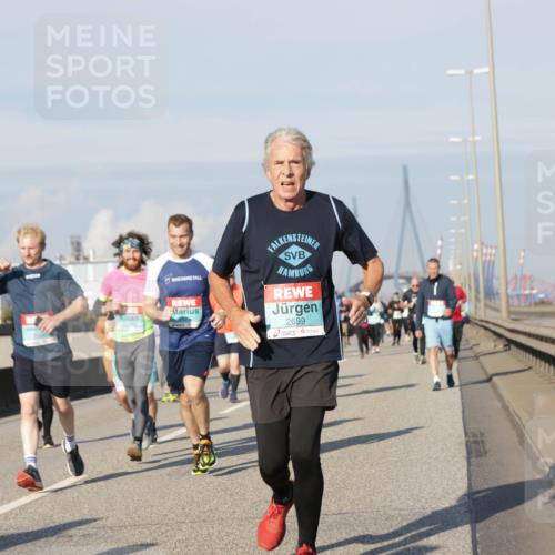 03.10.2025 - Köhlbrandbrückenlauf Jannik Wohlers http://msf.ph/oto/9089464 03.10.2025 09:58:35 Position 3 2699 meine-sportfotos.de