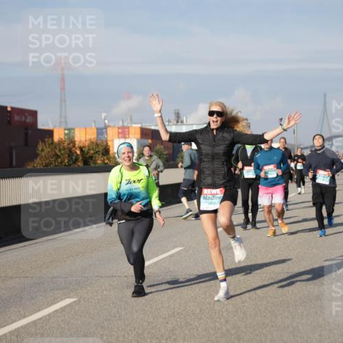 03.10.2025 - Köhlbrandbrückenlauf Jannik Wohlers http://msf.ph/oto/9089468 03.10.2025 10:09:44 Position 3 2845 meine-sportfotos.de