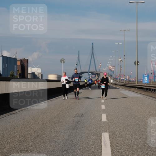 03.10.2025 - Köhlbrandbrückenlauf Fabian Wolf http://msf.ph/oto/9089510 03.10.2025 10:25:08 Position 3  meine-sportfotos.de