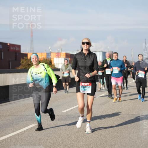 03.10.2025 - Köhlbrandbrückenlauf Jannik Wohlers http://msf.ph/oto/9089522 03.10.2025 10:09:45 Position 3 2845 meine-sportfotos.de