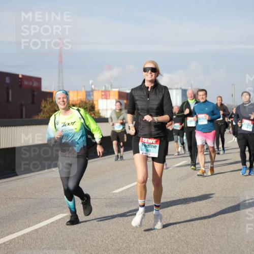 03.10.2025 - Köhlbrandbrückenlauf Jannik Wohlers http://msf.ph/oto/9089530 03.10.2025 10:09:45 Position 3 2845 meine-sportfotos.de