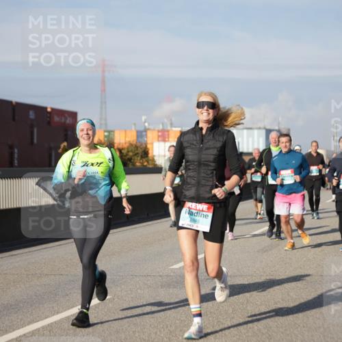 03.10.2025 - Köhlbrandbrückenlauf Jannik Wohlers http://msf.ph/oto/9089548 03.10.2025 10:09:45 Position 3 2845 meine-sportfotos.de