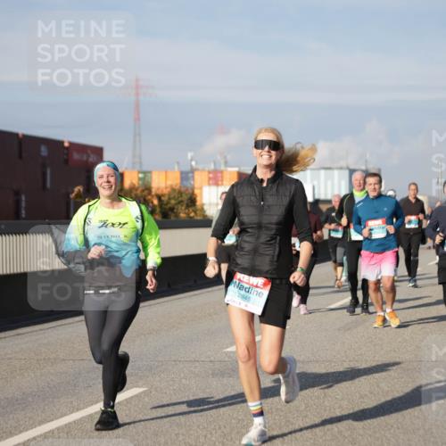 03.10.2025 - Köhlbrandbrückenlauf Jannik Wohlers http://msf.ph/oto/9089555 03.10.2025 10:09:45 Position 3 2845 meine-sportfotos.de
