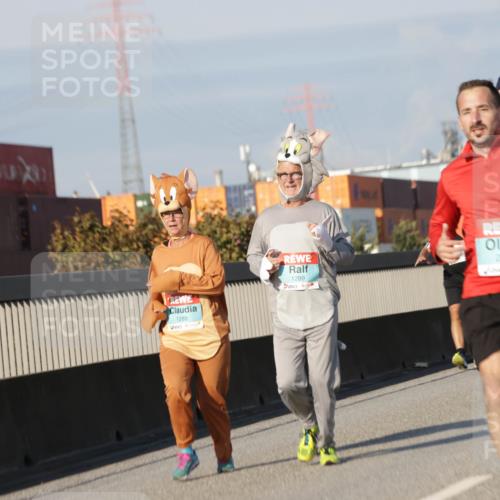 03.10.2025 - Köhlbrandbrückenlauf Jannik Wohlers http://msf.ph/oto/9089585 03.10.2025 09:58:39 Position 3 1288, 2165, 1289 meine-sportfotos.de