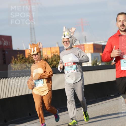 03.10.2025 - Köhlbrandbrückenlauf Jannik Wohlers http://msf.ph/oto/9089604 03.10.2025 09:58:39 Position 3 1288, 1289, 2165 meine-sportfotos.de
