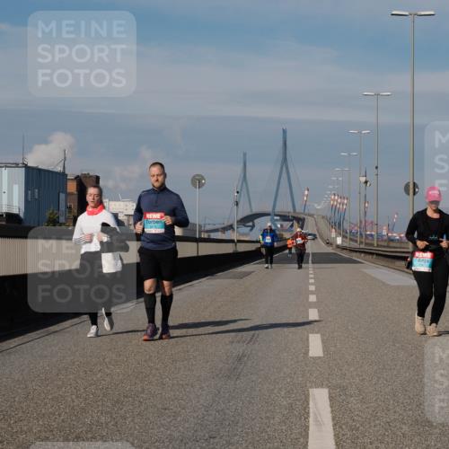 03.10.2025 - Köhlbrandbrückenlauf Fabian Wolf http://msf.ph/oto/9089725 03.10.2025 10:25:16 Position 3 3474 meine-sportfotos.de