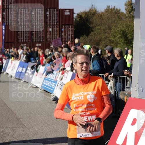 03.10.2025 - Köhlbrandbrückenlauf Jannik Wohlers http://msf.ph/oto/9089767 03.10.2025 13:19:25 Ziel 4593, 4691, 4725, 4828, 4971, 4996, 5009, 5405, 5443, 5451, 5578, 5853, 6057, 6225, 6226, 6230, 6576, 6753, 6776 meine-sportfotos.de