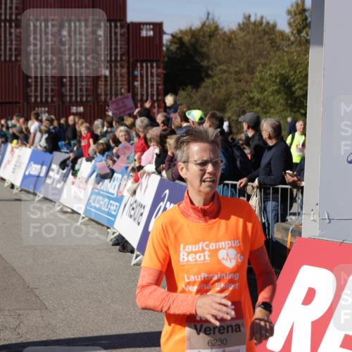 03.10.2025 - Köhlbrandbrückenlauf Jannik Wohlers http://msf.ph/oto/9089777 03.10.2025 13:19:25 Ziel 4593, 4691, 4725, 4828, 4971, 4996, 5009, 5405, 5443, 5451, 5578, 5853, 6057, 6225, 6226, 6230, 6576, 6753, 6776 meine-sportfotos.de