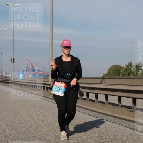 03.10.2025 - Köhlbrandbrückenlauf Fabian Wolf http://msf.ph/oto/9089888 03.10.2025 10:25:20 Position 3 3, 2367 meine-sportfotos.de
