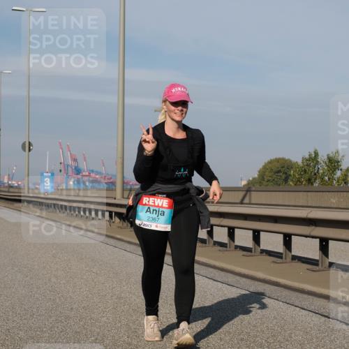 03.10.2025 - Köhlbrandbrückenlauf Fabian Wolf http://msf.ph/oto/9089903 03.10.2025 10:25:20 Position 3 2367 meine-sportfotos.de