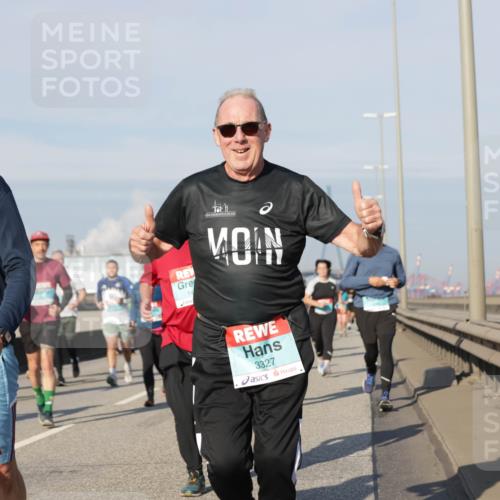 03.10.2025 - Köhlbrandbrückenlauf Jannik Wohlers http://msf.ph/oto/9089962 03.10.2025 09:58:46 Position 3 3796, 3327 meine-sportfotos.de