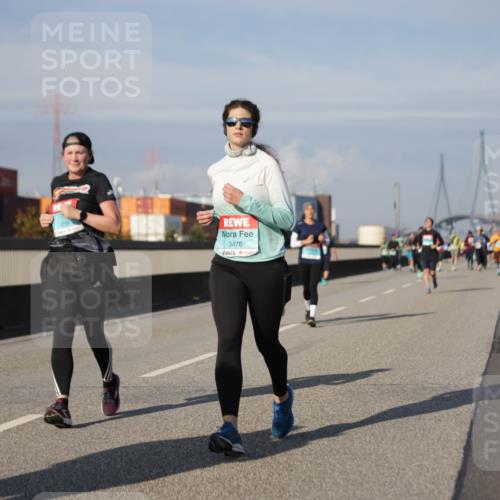 03.10.2025 - Köhlbrandbrückenlauf Jannik Wohlers http://msf.ph/oto/9090040 03.10.2025 10:10:10 Position 3 3476 meine-sportfotos.de