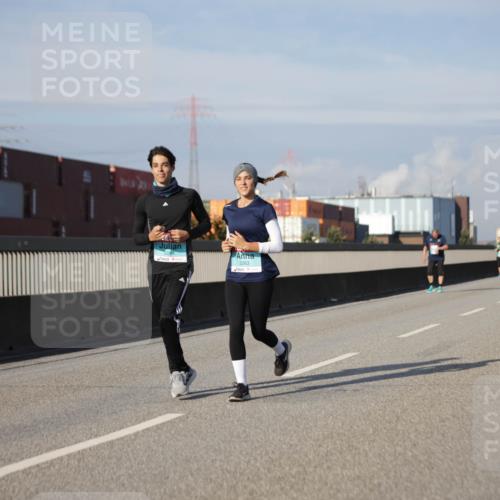 03.10.2025 - Köhlbrandbrückenlauf Jannik Wohlers http://msf.ph/oto/9090226 03.10.2025 10:10:14 Position 3 2263 meine-sportfotos.de