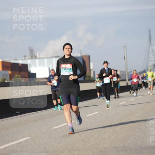 03.10.2025 - Köhlbrandbrückenlauf Jannik Wohlers http://msf.ph/oto/9090286 03.10.2025 10:10:18 Position 3 2621 meine-sportfotos.de