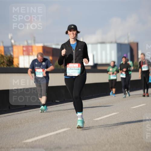 03.10.2025 - Köhlbrandbrückenlauf Jannik Wohlers http://msf.ph/oto/9090467 03.10.2025 10:10:23 Position 3 3701 meine-sportfotos.de