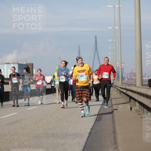 03.10.2025 - Köhlbrandbrückenlauf Jannik Wohlers http://msf.ph/oto/9090602 03.10.2025 10:10:27 Position 3 3122 meine-sportfotos.de