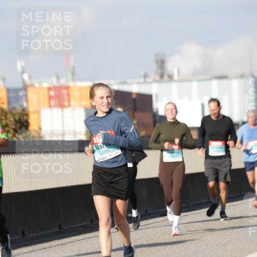 03.10.2025 - Köhlbrandbrückenlauf Jannik Wohlers http://msf.ph/oto/9090680 03.10.2025 09:59:06 Position 3 3219, 3220 meine-sportfotos.de