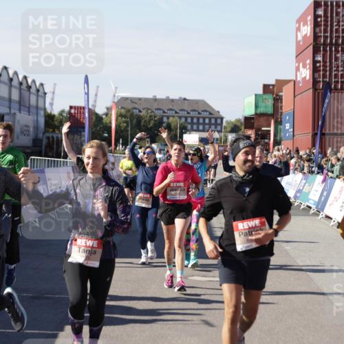 03.10.2025 - Köhlbrandbrückenlauf Jannik Wohlers http://msf.ph/oto/9090762 03.10.2025 13:19:41 Ziel 4981, 5047, 5148, 5647, 5648, 5650, 5838, 5931, 5975, 6382, 6383, 6509, 6600, 6776 meine-sportfotos.de