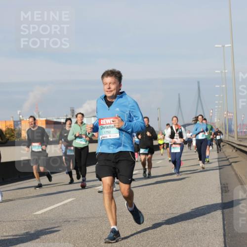 03.10.2025 - Köhlbrandbrückenlauf Jannik Wohlers http://msf.ph/oto/9090809 03.10.2025 09:59:10 Position 3 1752 meine-sportfotos.de