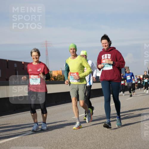 03.10.2025 - Köhlbrandbrückenlauf Jannik Wohlers http://msf.ph/oto/9090864 03.10.2025 10:10:36 Position 3 384, 1097, 098 meine-sportfotos.de