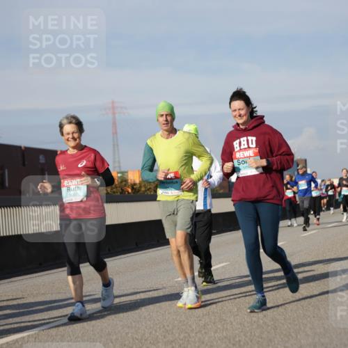03.10.2025 - Köhlbrandbrückenlauf Jannik Wohlers http://msf.ph/oto/9090884 03.10.2025 10:10:37 Position 3 3384, 1097, 109, 1867 meine-sportfotos.de
