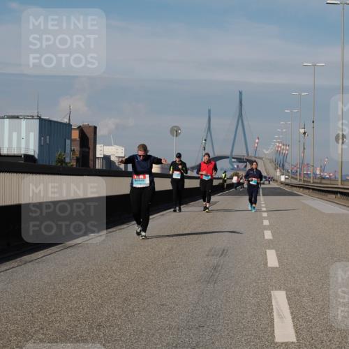 03.10.2025 - Köhlbrandbrückenlauf Fabian Wolf http://msf.ph/oto/9090938 03.10.2025 10:26:50 Position 3 3 meine-sportfotos.de