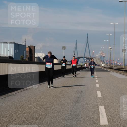 03.10.2025 - Köhlbrandbrückenlauf Fabian Wolf http://msf.ph/oto/9090953 03.10.2025 10:26:50 Position 3  meine-sportfotos.de