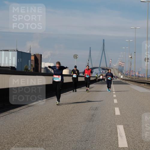 03.10.2025 - Köhlbrandbrückenlauf Fabian Wolf http://msf.ph/oto/9090965 03.10.2025 10:26:50 Position 3  meine-sportfotos.de