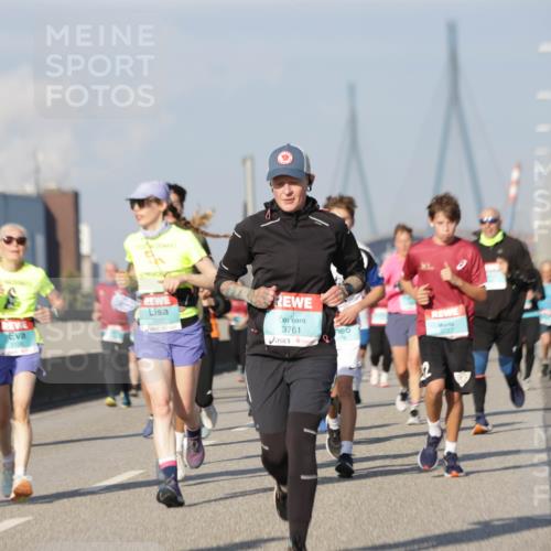 03.10.2025 - Köhlbrandbrückenlauf Jannik Wohlers http://msf.ph/oto/9091214 03.10.2025 09:59:20 Position 3 3107, 3761, 3727 meine-sportfotos.de
