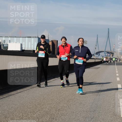03.10.2025 - Köhlbrandbrückenlauf Fabian Wolf http://msf.ph/oto/9091299 03.10.2025 10:27:00 Position 3 2607, 2643, 3776 meine-sportfotos.de