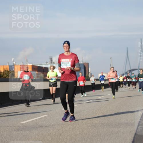 03.10.2025 - Köhlbrandbrückenlauf Jannik Wohlers http://msf.ph/oto/9091343 03.10.2025 10:10:59 Position 3 2536 meine-sportfotos.de