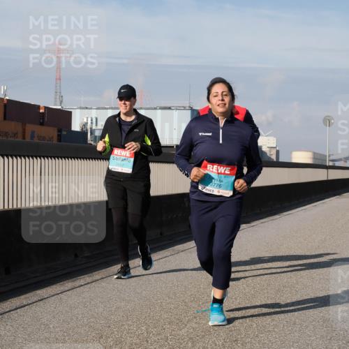 03.10.2025 - Köhlbrandbrückenlauf Fabian Wolf http://msf.ph/oto/9091380 03.10.2025 10:27:01 Position 3 2607, 3776 meine-sportfotos.de
