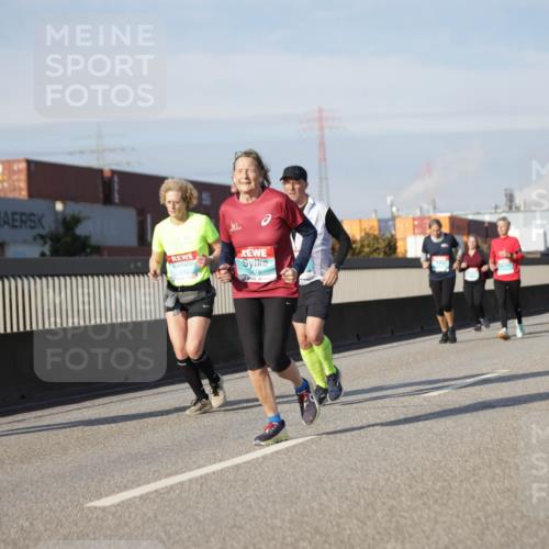 03.10.2025 - Köhlbrandbrückenlauf Jannik Wohlers http://msf.ph/oto/9091427 03.10.2025 10:11:04 Position 3  meine-sportfotos.de