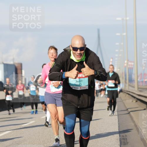 03.10.2025 - Köhlbrandbrückenlauf Jannik Wohlers http://msf.ph/oto/9091438 03.10.2025 09:59:27 Position 3 3843 meine-sportfotos.de