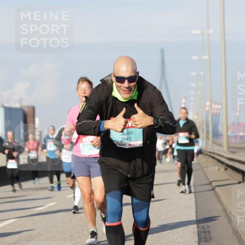 03.10.2025 - Köhlbrandbrückenlauf Jannik Wohlers http://msf.ph/oto/9091448 03.10.2025 09:59:27 Position 3 3507, 3843 meine-sportfotos.de